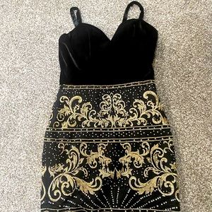 Homecoming dress Splash black mini dress size 4.